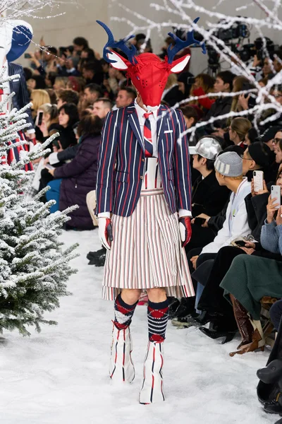 Look 4